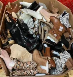 Female Shoes Pallets