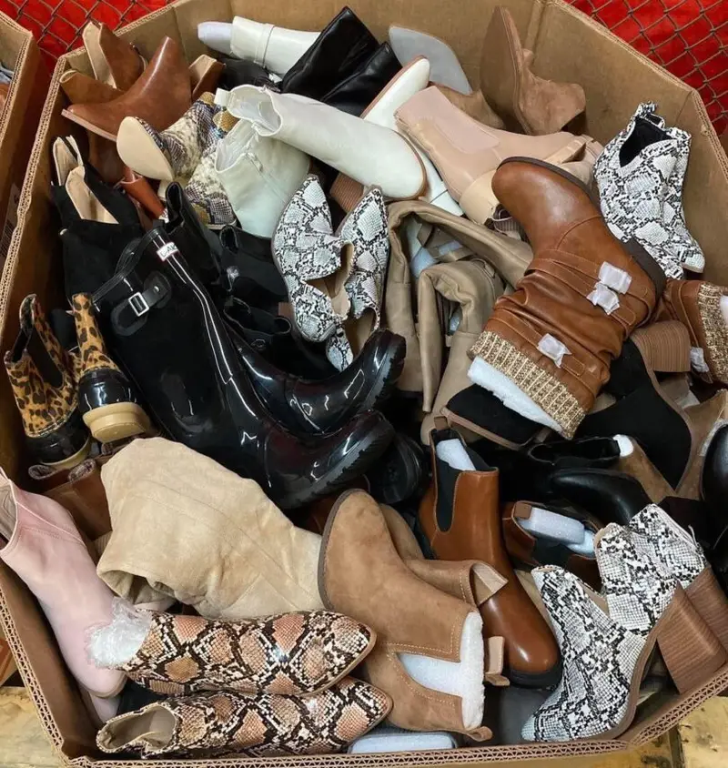 Female Shoes Pallets Female Shoes Pallets